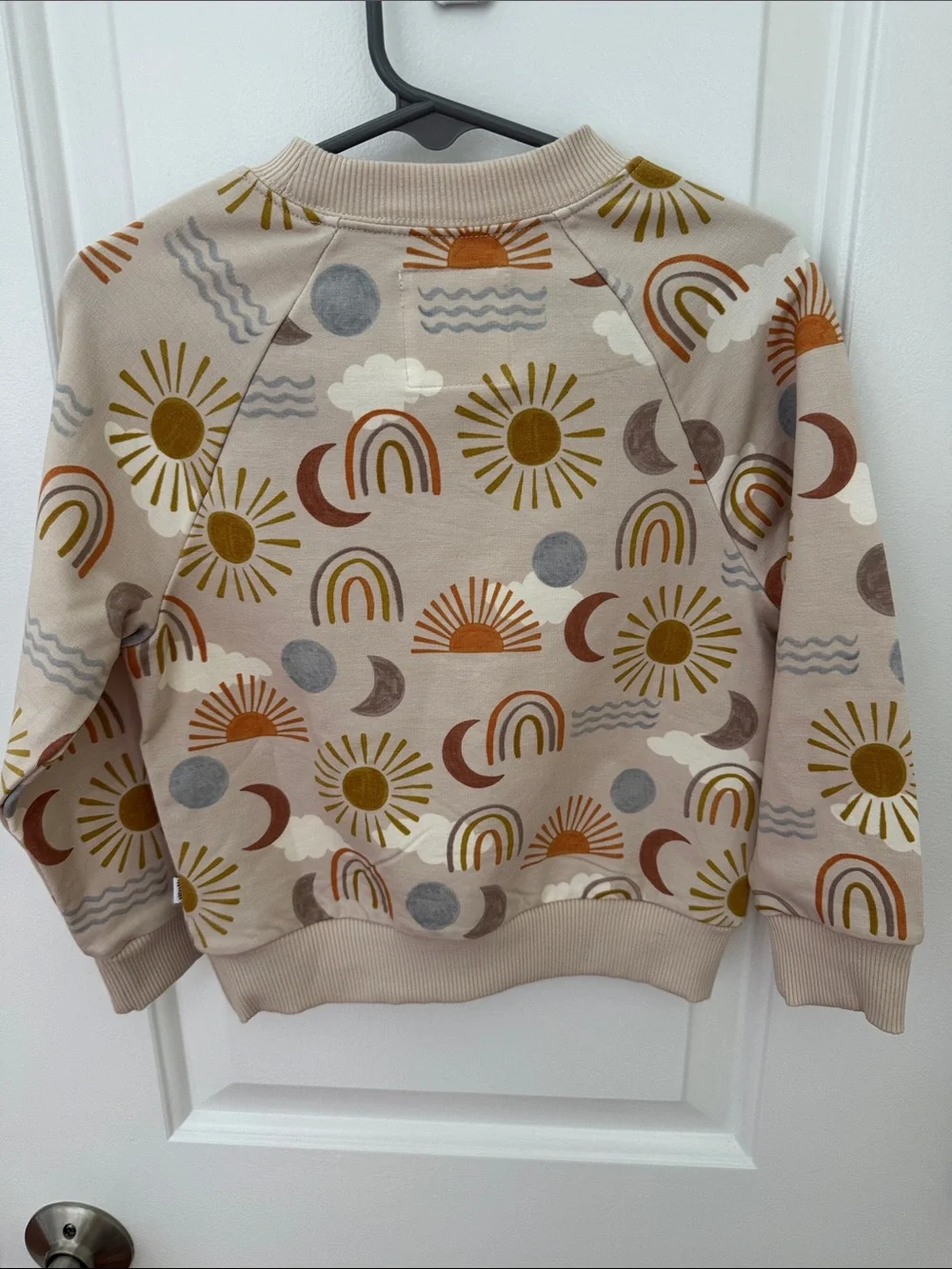 NWOT 2T Little Sleepies Kids Neutral Rainbow & Sun Sweatshirt - Picture 3 of 3